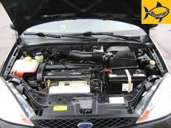 2004 Ford Focus Photos