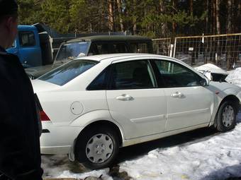 2004 Ford Focus Pictures
