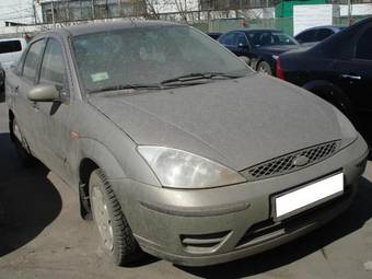 2004 Ford Focus Photos
