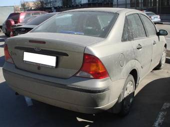 2004 Ford Focus Pictures
