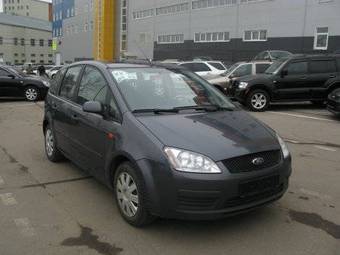 2004 Ford Focus Pictures