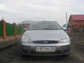 2004 Ford Focus Pics