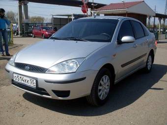 2004 Ford Focus Pictures