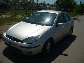 2004 Ford Focus Pics
