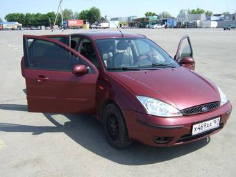 2004 Ford Focus Pictures