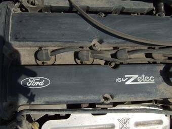 2004 Ford Focus Pics