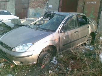 2004 Ford Focus Pictures