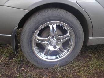 2004 Ford Focus Images