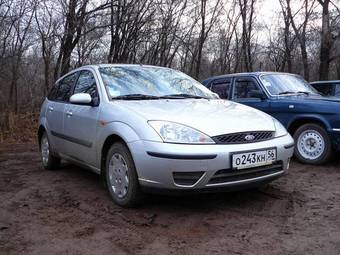 2004 Ford Focus Pictures