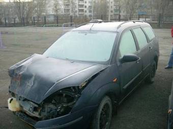 2004 Ford Focus Images