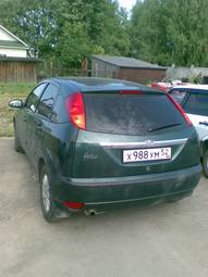 2004 Ford Focus Photos