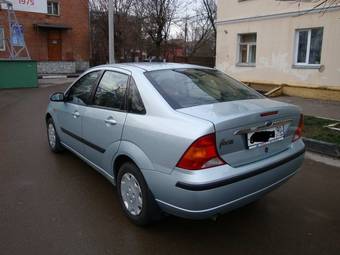 2004 Ford Focus Pictures