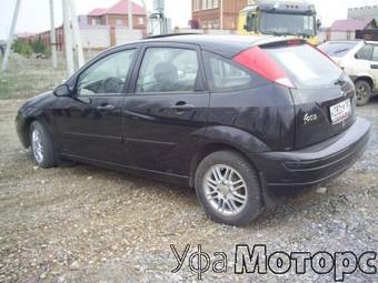 2004 Ford Focus Pictures