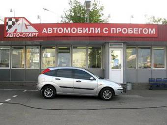 2004 Ford Focus Pictures
