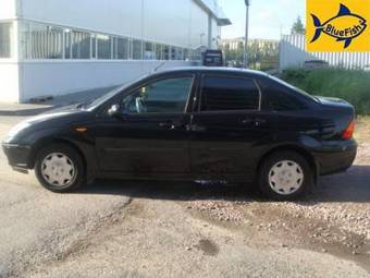 2004 Ford Focus Pictures