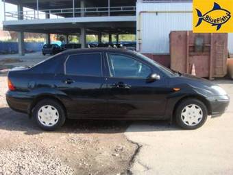 2004 Ford Focus Pictures