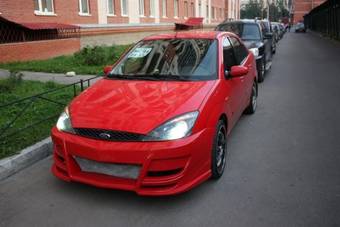 2004 Ford Focus Pictures