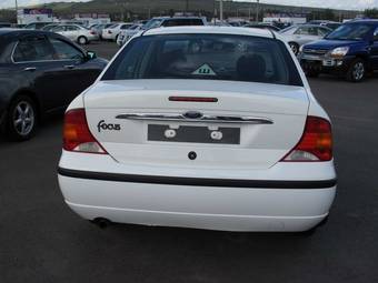 2004 Ford Focus Wallpapers