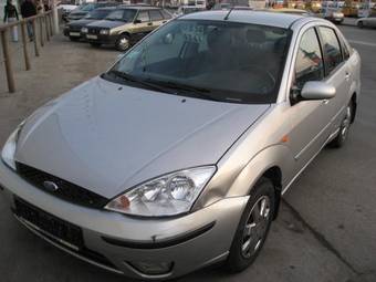 2004 Ford Focus Photos