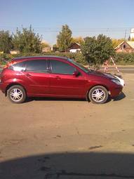 2004 Ford Focus Pictures