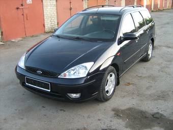 2004 Ford Focus Pictures