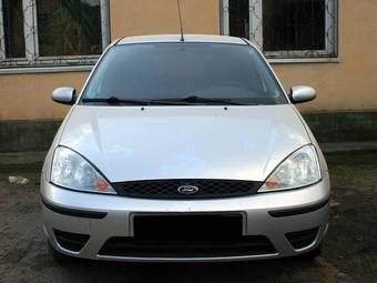 2004 Ford Focus Photos