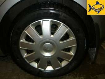 2005 Ford Focus Pictures