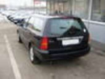 2005 Ford Focus Pictures