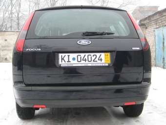 2005 Ford Focus Pictures