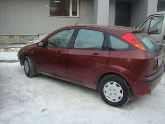 2005 Ford Focus Pictures