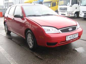 2005 Ford Focus Pictures