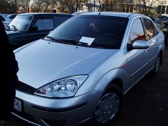 2005 Ford Focus Pics