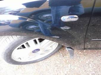 2005 Ford Focus Pictures