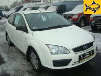 2005 Ford Focus Pics