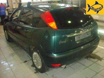 2005 Ford Focus Pictures