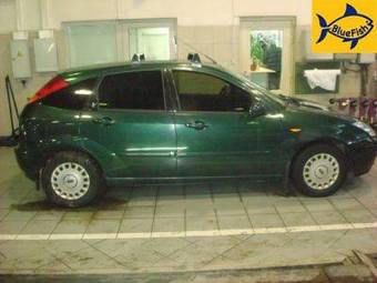 2005 Ford Focus Pics