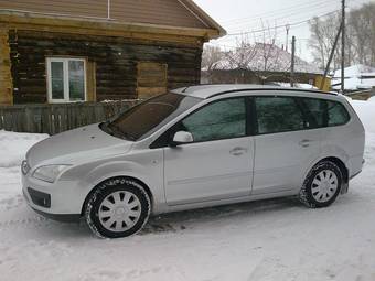 2005 Ford Focus Pictures