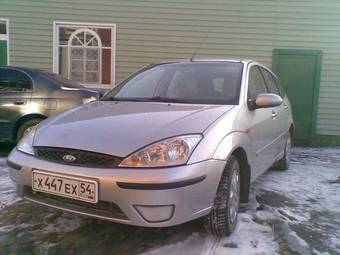 2005 Ford Focus Photos