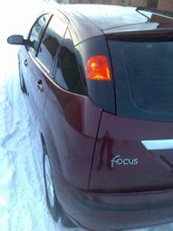 2005 Ford Focus Photos
