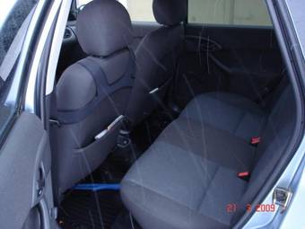 2005 Ford Focus Images