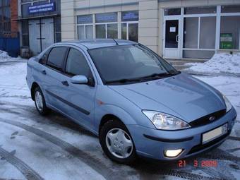 2005 Ford Focus Pictures