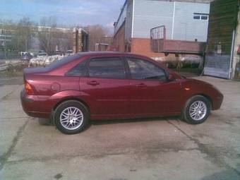 2005 Ford Focus Pictures