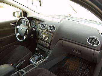 2005 Ford Focus Wallpapers