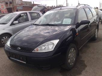 2005 Ford Focus Photos