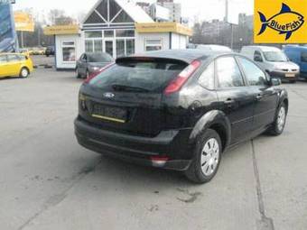 2005 Ford Focus Images