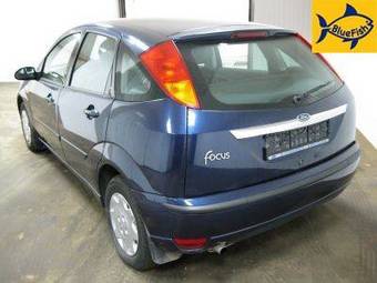 2005 Ford Focus Photos