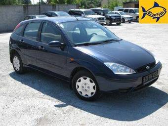 2005 Ford Focus Photos