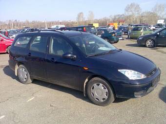 2005 Ford Focus Pictures
