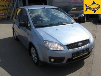 2005 Ford Focus Photos