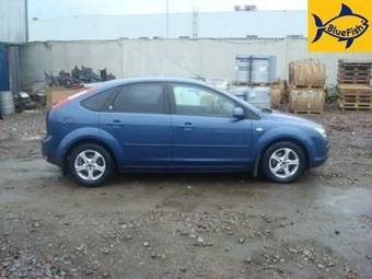 2005 Ford Focus Pictures